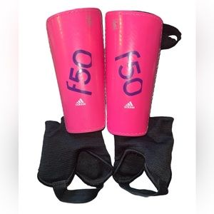ADIDAS | KIDS SOCCER PINK SHIN GAURDS